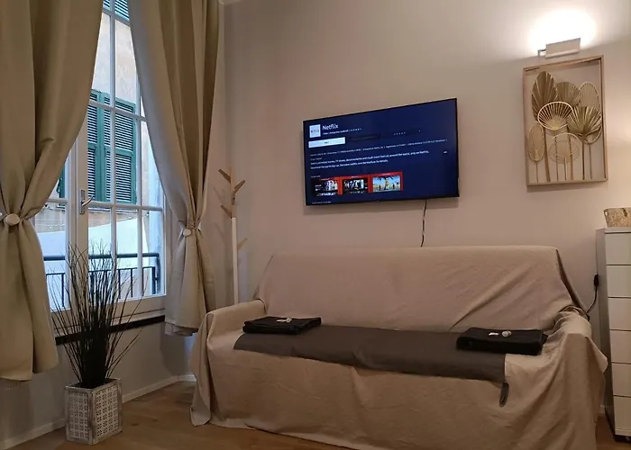 Apartament Dimora In Palazzo Storico, Acquario, Porto Antico Genua