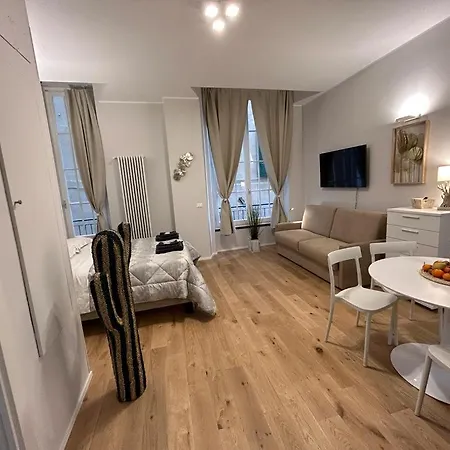 Apartment Dimora In Palazzo Storico, Acquario, Porto Antico